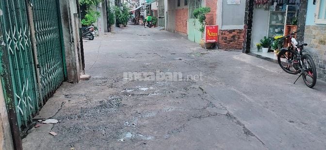 Can Ban Nha Cc Ngay Trung tam Quan 10 