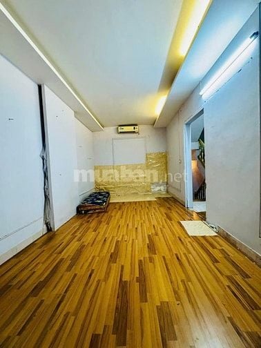 NGÕ NGUYÊN HỒNG - PHÂN LÔ Ô TÔ - VỈA HÈ – 36m2 x 4 tầng – Chỉ 16,5 tỷ
