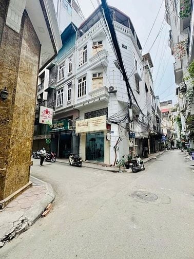NGÕ NGUYÊN HỒNG - PHÂN LÔ Ô TÔ - VỈA HÈ – 36m2 x 4 tầng – Chỉ 16,5 tỷ