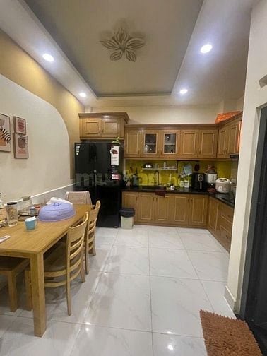 Kẹt bán nhà 4lau,4PN,40m,Hoàng Hoa Thám,Bình Thạnh,Full nthất,hơn 7ty 