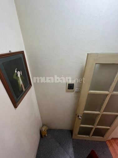 Nhà mặt phố, mặt tiền rộng, vỉa hè 2 bên, ô tô tránh dừng đỗ, bán hàng