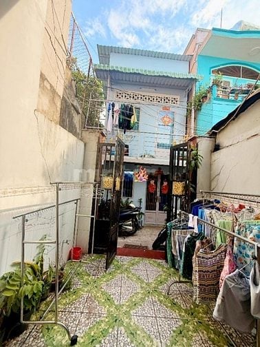 Nhà phố Mễ Cốc, Quận 8 – 3 tầng – 44m2 – SHR – Giá tốt – Vào ở ngay