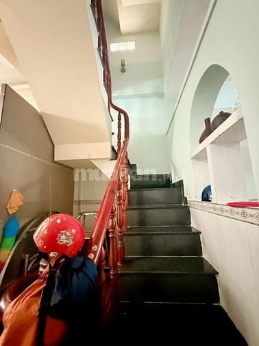 Nhà phố Mễ Cốc, Quận 8 – 3 tầng – 44m2 – SHR – Giá tốt – Vào ở ngay
