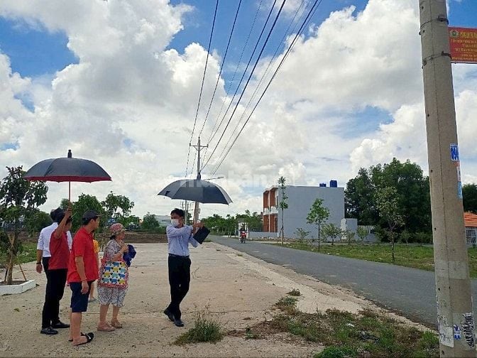 Chính Chủ Gửi Bán Gấp Lô Đất Ngay Chợ Cần Đước – Sổ Riêng