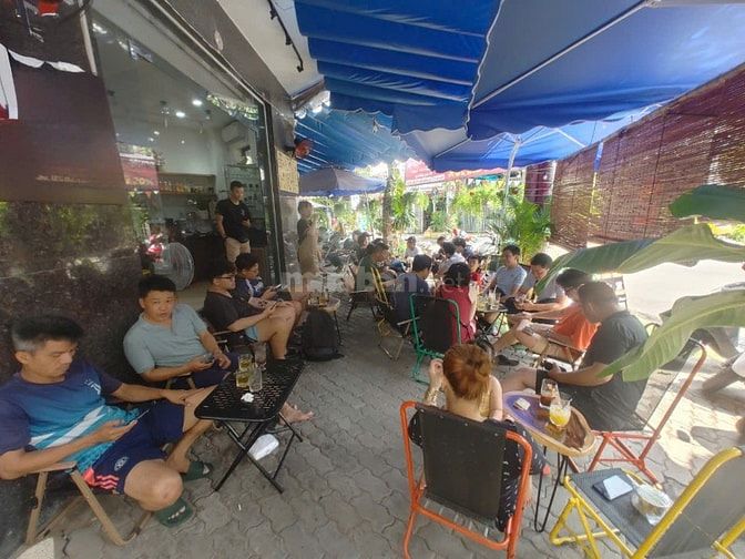 Cần sang nhượng quán caffe căn góc 2 mặt tiền vị trí cực đẹp