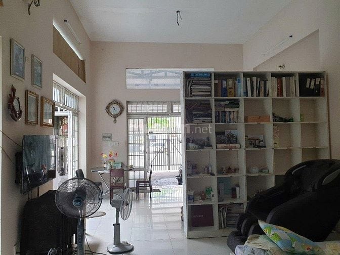 Nhà mặt tiền đường Đào Sư Tích Phước kiển. KDBB tấp nập. 8,5*32 giá 16