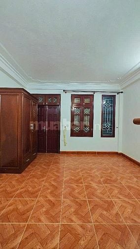 Nhà đẹp Tựu Liệt 30m² 5T gần ô tô, dân xây chắc chắn  4.75 tỷ