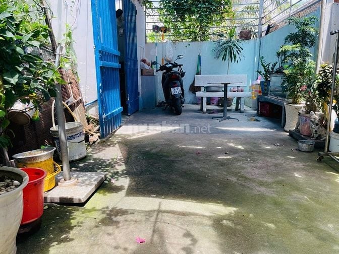 Nhà bán HXH 9mx18m, 2 tầng, Vĩnh Ngọc, Nha Trang