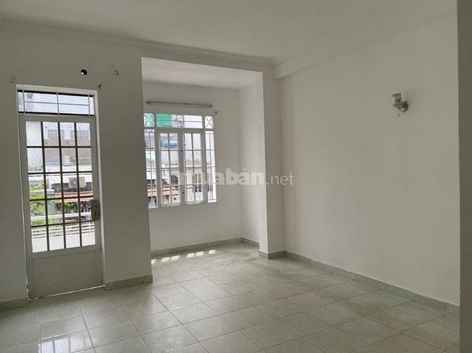 Nhà mặt tiền TT21 Tam Đảo 4.2x12 cho thuê văn phòng.