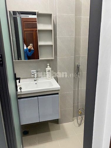 CHÍNH CHỦ BÁN 575/11/24 CMT8 - 4 TẦNG - HẺM XE HƠI - 7.9 TỶ