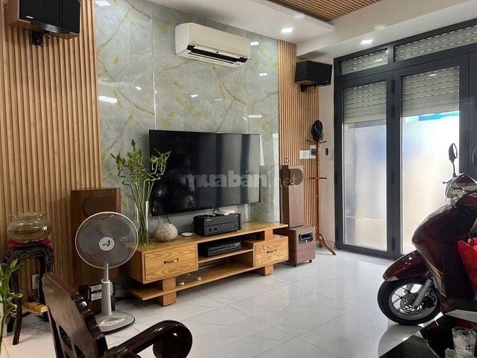 Sang tên ngay khi nhận nhà ởNi Sư Huỳnh Liên , p10, quận Tân Bình