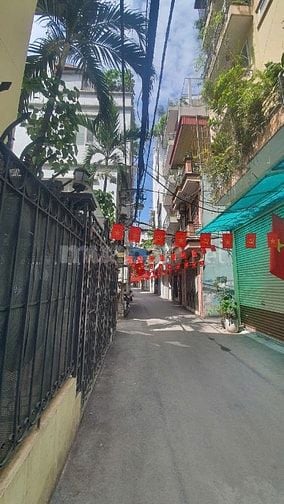Chính chủ cần bán nhà Quận Tây Hồ, 86m2, Ô tô, Gần Hồ, Ở sướng,  
