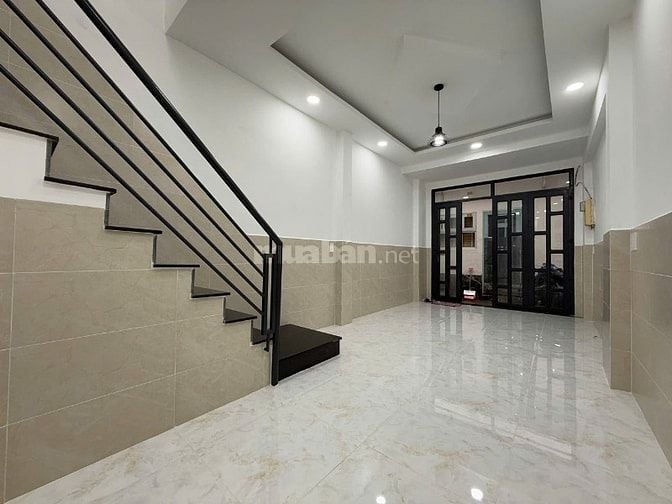 Bán nhà hẻm 3m C1-Hoàng Hoa Thám quận Tân Bình ngay ga T3, 3,3x12m, 