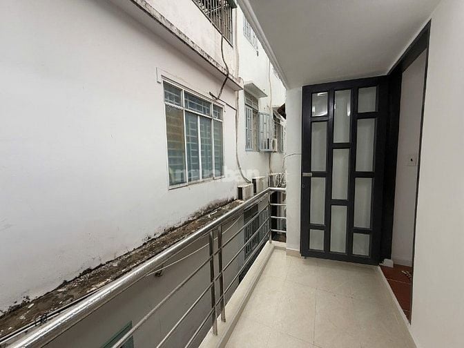Bán nhà hẻm 3m C1-Hoàng Hoa Thám quận Tân Bình ngay ga T3, 3,3x12m, 