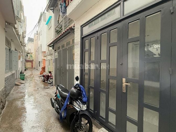 Bán nhà hẻm 3m C1-Hoàng Hoa Thám quận Tân Bình ngay ga T3, 3,3x12m, 
