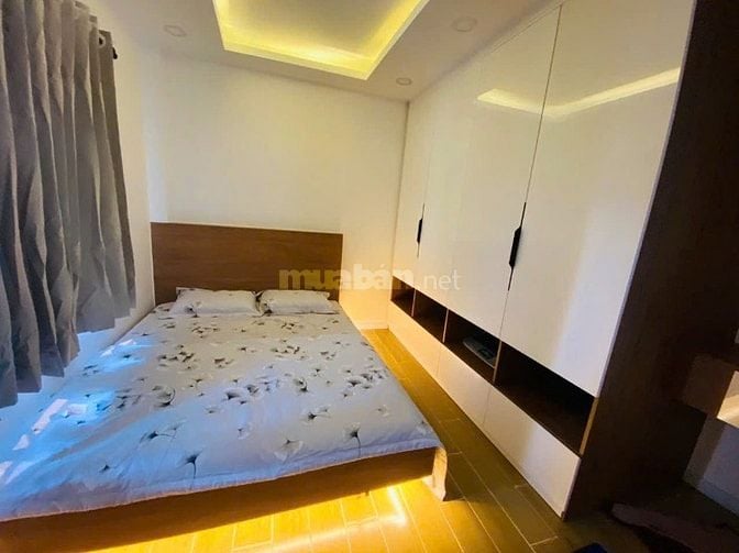 4 tầng- Nguyễn Tri Phương P9 Q10, 2PN , nhà đẹp có sẵn nội thất 