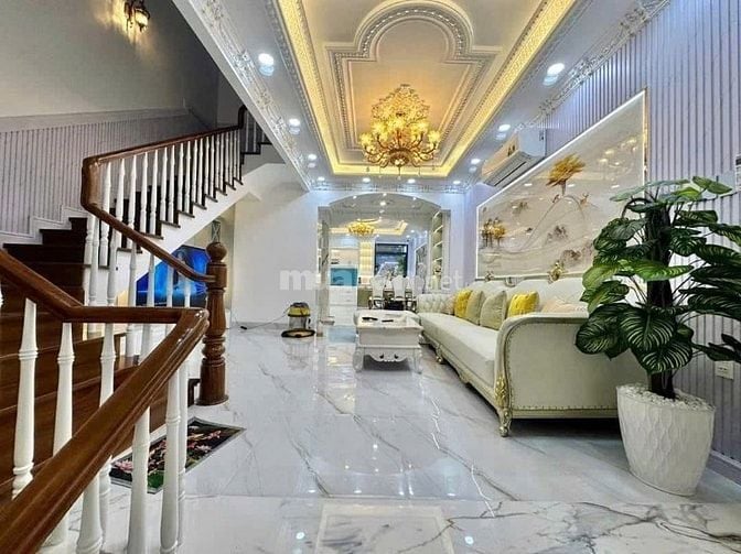 Bán gấp nhà hẻm oto đường Nguyễn Kiệm, p3, Gò Vấp giá 2 tỷ 950/54m2