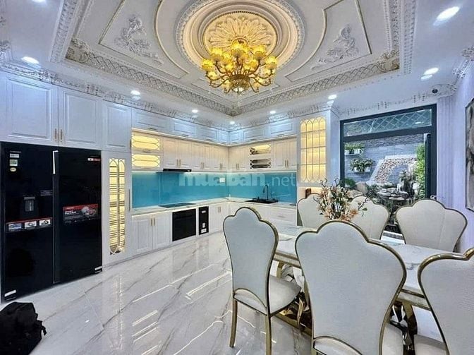 Bán gấp nhà hẻm oto đường Nguyễn Kiệm, p3, Gò Vấp giá 2 tỷ 950/54m2