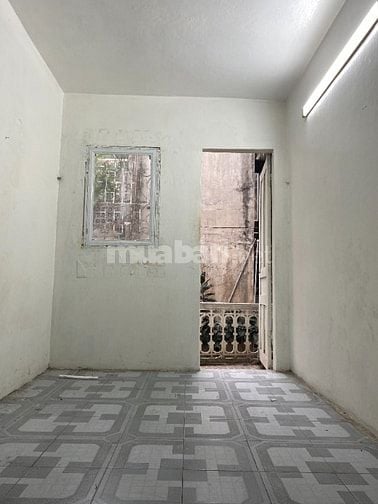 Cho thuê nhà nguyên căn quận Hoàn Kiếm, giá chỉ 6 triệu/tháng (hình th