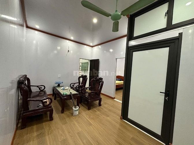 Bán nhà tập thể 2 tầng, Đường Giải Phóng, Quận Hoàng Mai