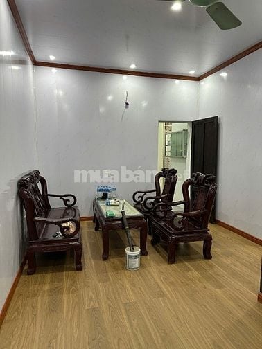 Bán nhà tập thể 2 tầng, Đường Giải Phóng, Quận Hoàng Mai