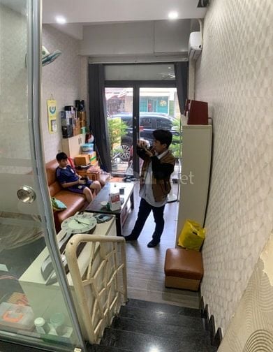 Mặt tiền đường ba đình p10 cần bán