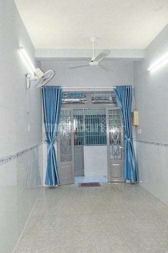 Cho thuê nhà nguyên căn đường Hoàng Văn Thụ, Phường 4, Quận Tân Bình.