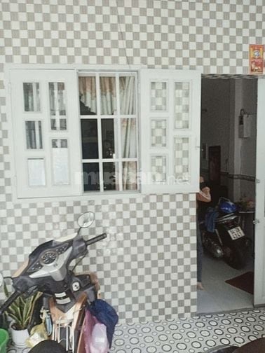 Bán nhà cấp 4 Sổ hồng riêng hẻm xe ba gác 
