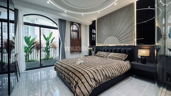 Nhà ngay ĐH Hutech đường Điện Biên Phủ, P.25, Bình Thạnh giá 4Tỷ050