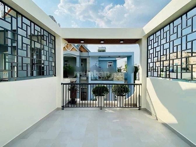 Nhà 41.6m2 Yên Thế, Tân Bình gần sân bay Tân Sơn Nhất. Xây trệt 3 lầu
