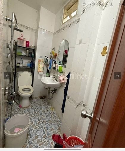 Bán nhà đường Calmette Q1 6x8m 3 tầng chỉ 10,5 tỷ.