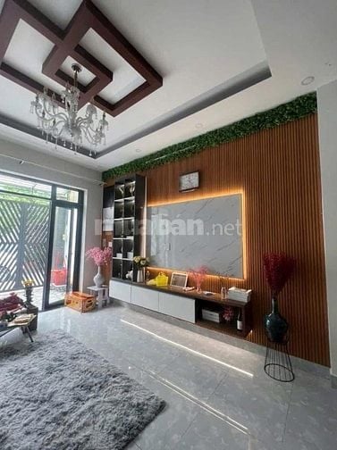 Nhà Bình Chánh khu dân cư 750Tr sổ Hồng riêng 