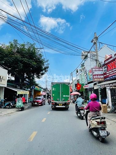 Cần bán gấp nhà mặt tiền kinh doanh đường số 8, Linh Xuân, Thủ Đức