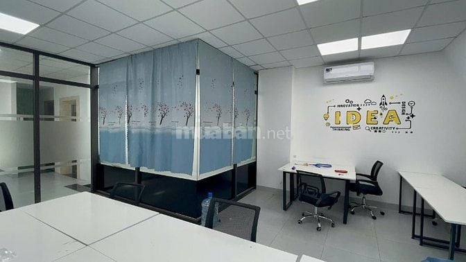Văn phòng khu Hòa Cường, đầy đủ bàn ghế, giá 9 triệu