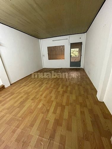 Cho thuê 10 triệu, Kinh Dương Vương, BT
