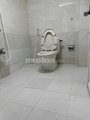 Cho thuê 10 triệu, Kinh Dương Vương, BT