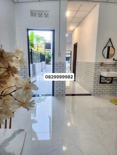Tôi có nhà cần bán có việc . anh chị nào cần liên hệ tôi 