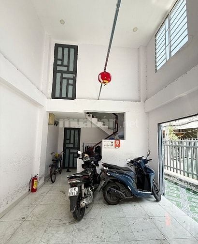 CHDV Q3 - 95m2 - 5 Tầng - 10 PN Cho Thuê 32Tr / Tháng - 7Tỷ6