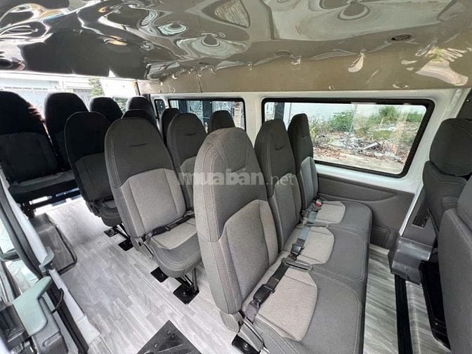 cho thuê xe 16 chỗ fo transit 
