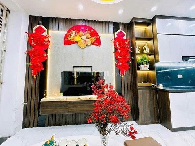 Bán nhà riêng TRUNG TÂM CẦU GIẤY - NGÕ RỘNG THOÁNG - nhỉnh 4 tỷ nhỏ