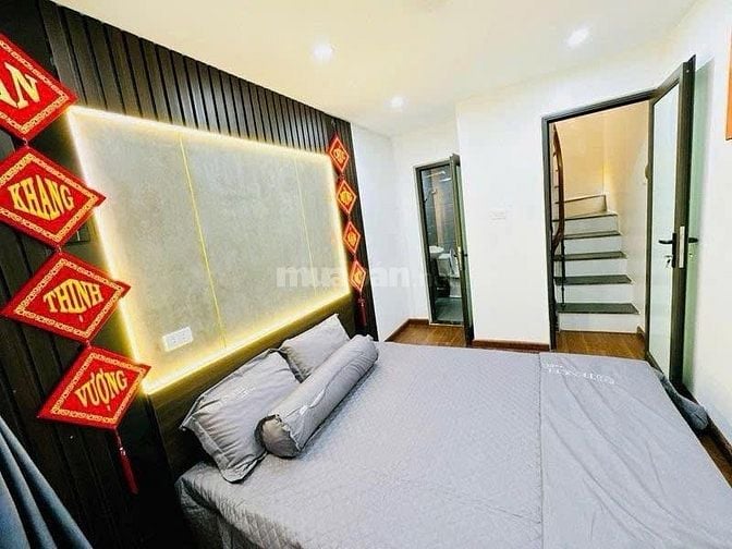 Bán nhà riêng TRUNG TÂM CẦU GIẤY - NGÕ RỘNG THOÁNG - nhỉnh 4 tỷ nhỏ