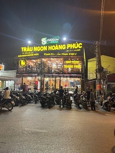 Nhà hàng Mặt phố Nguyễn Thị Định - Cầu Giấy