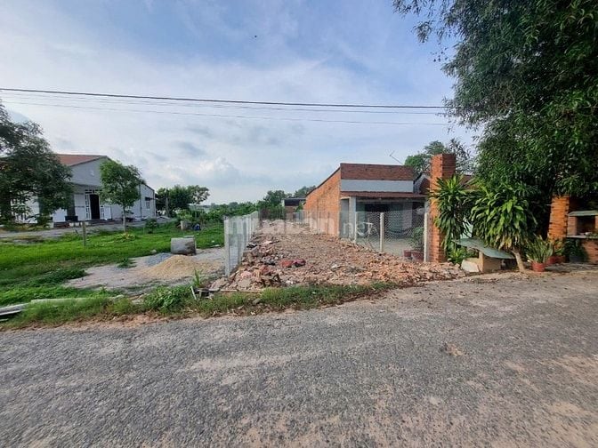 💥 ĐẤT MẶT TIỀN NHỰA  GẦN  BV XUYÊN Á CHỈ 580TR