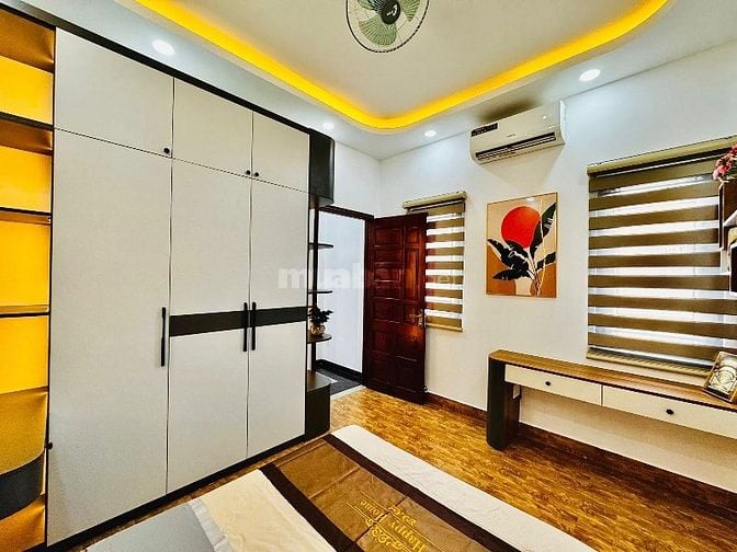 HÀNG ĐẸP GIÁ TỐT Đ. HỒ THỊ KỶ, P1, Q.10 GIÁ 3 tỷ 190/ 46m2 HẺM TO 6M