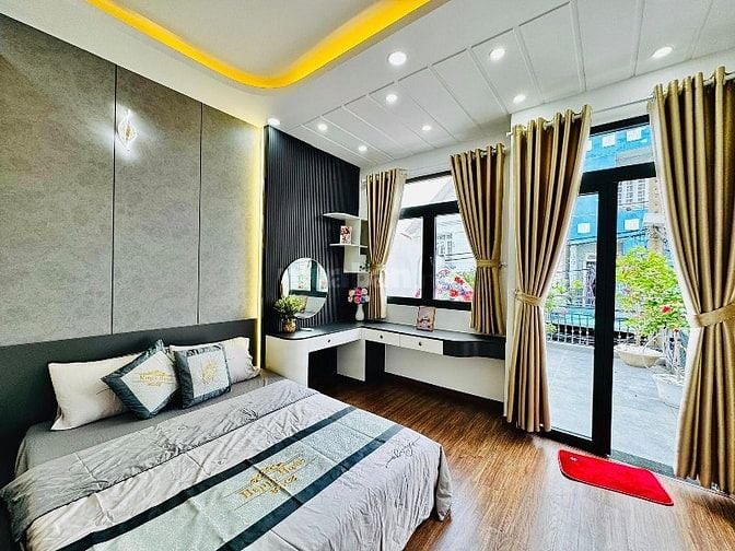 HÀNG ĐẸP GIÁ TỐT Đ. HỒ THỊ KỶ, P1, Q.10 GIÁ 3 tỷ 190/ 46m2 HẺM TO 6M
