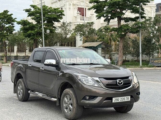 Bán xe Mazda BT 50 2018 số sàn 2 cầu máy dầu đẹp