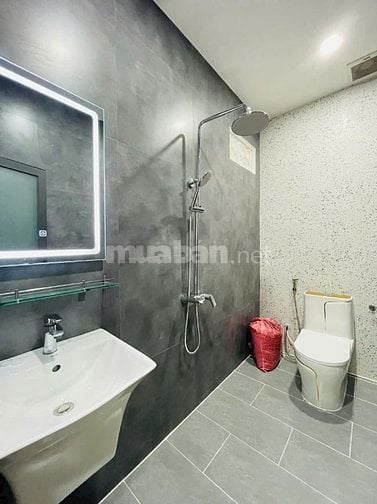 Nhà 64m2 Nguyễn Văn Quá, Q12 - Gần CV Cây Sộp, xây 1 trệt 2 lầu, 