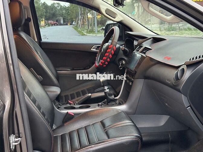 Bán xe Mazda BT 50 2018 số sàn 2 cầu máy dầu đẹp