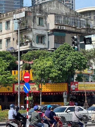 MẶT PHỐ NGUYỄN KHÁNH TOÀN GẦN 700m MT20m GIÁ 55 TY