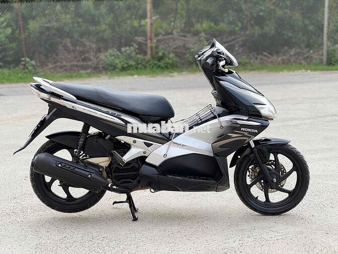 Honda Air Blade 110 zin nguyên chính chủ từ đầu.